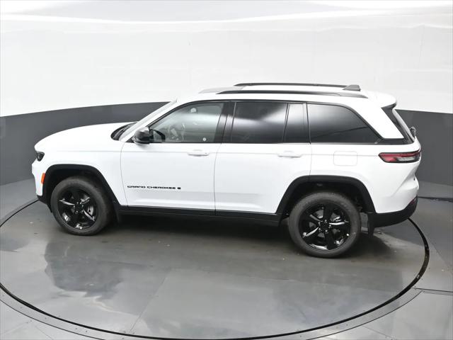 2025 Jeep Grand Cherokee Altitude X 4x4