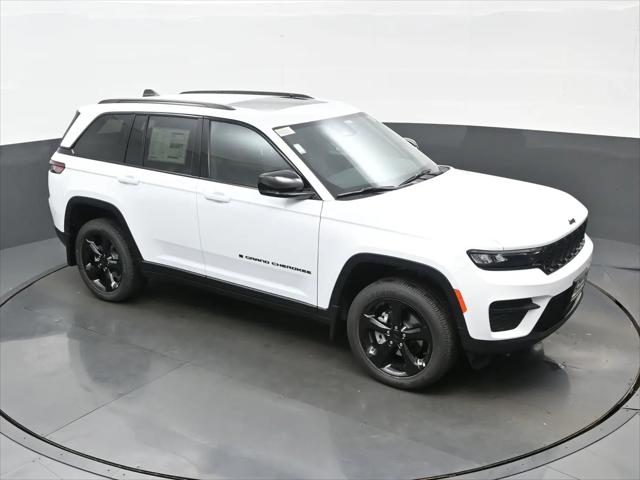 2025 Jeep Grand Cherokee Altitude X 4x4
