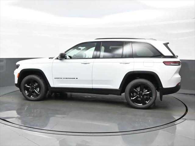 2025 Jeep Grand Cherokee Altitude X 4x4