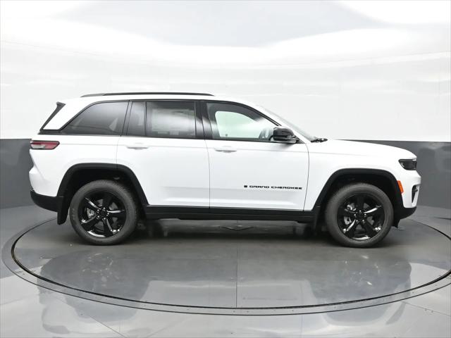 2025 Jeep Grand Cherokee Altitude X 4x4