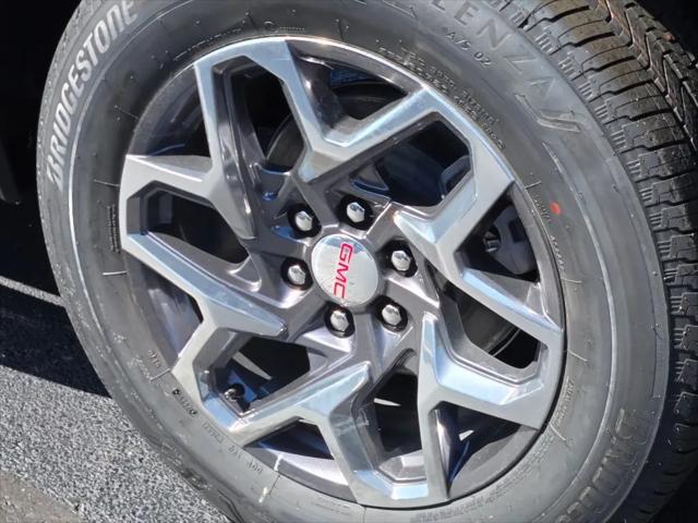 2026 GMC Sierra 1500 Crew Cab, Short Bed, SLT, 4WD