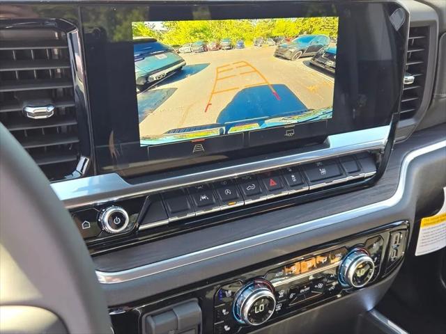 2026 GMC Sierra 1500 Crew Cab, Short Bed, SLT, 4WD
