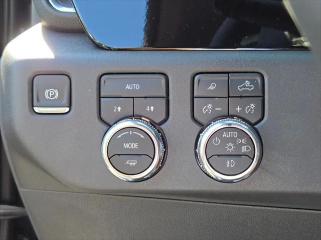 2026 GMC Sierra 1500 Crew Cab, Short Bed, SLT, 4WD