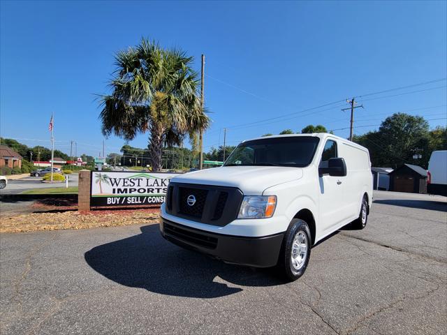 2015 Nissan 2500 SV V6 for sale in Denver, NC