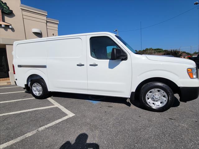 2015 Nissan 2500 SV V6