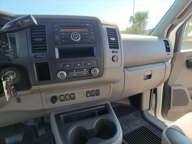 2015 Nissan 2500 SV V6