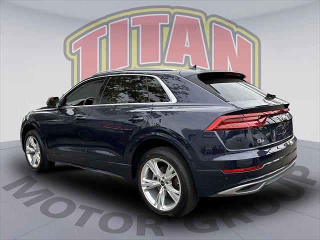 2023 Audi Q8 Premium 55 TFSI quattro Tiptronic [2]