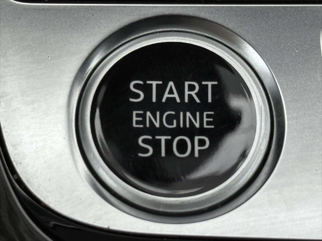 2023 Audi Q8 Premium 55 TFSI quattro Tiptronic [27]