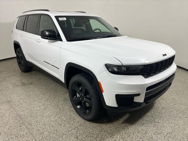 2025 Jeep Grand Cherokee GRAND CHEROKEE L ALTITUDE X 4X4