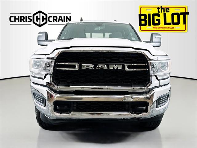 2024 RAM 3500 Tradesman Crew Cab 4x4 8 Box 2024 RAM 3500 Tradesman Crew Cab 4x4 8 Box