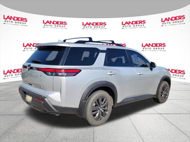 2022 Nissan Pathfinder SV 2WD 2022 Nissan Pathfinder SV 2WD