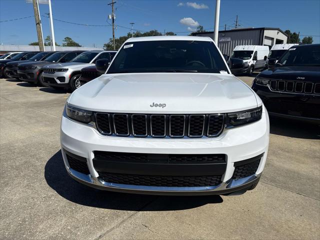 2025 Jeep Grand Cherokee GRAND CHEROKEE L LAREDO 4X2