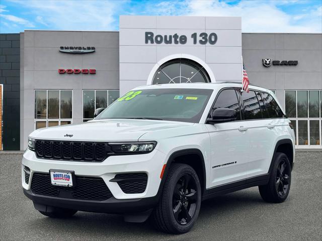 2023 Jeep Grand Cherokee Altitude 4x4