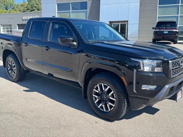 2022 Nissan Frontier Crew Cab SV 4x2