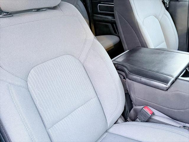 2023 RAM 1500 Big Horn Crew Cab 4x2 57 Box 2023 RAM 1500 Big Horn Crew Cab 4x2 57 Box