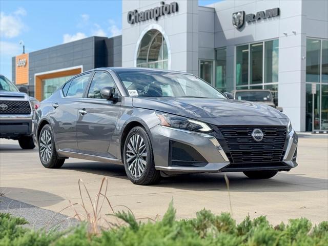 2024 Nissan Altima SV FWD