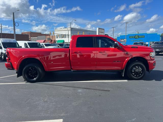 2020 RAM 3500 Laramie Crew Cab 4x4 8 Box