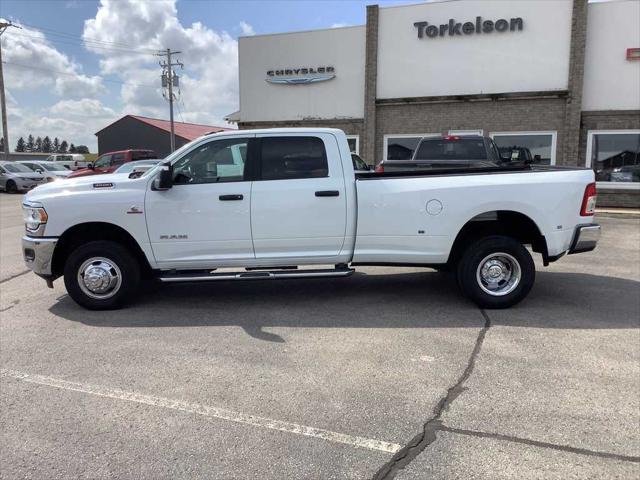 2024 RAM 3500 Big Horn Crew Cab 4x4 8 Box