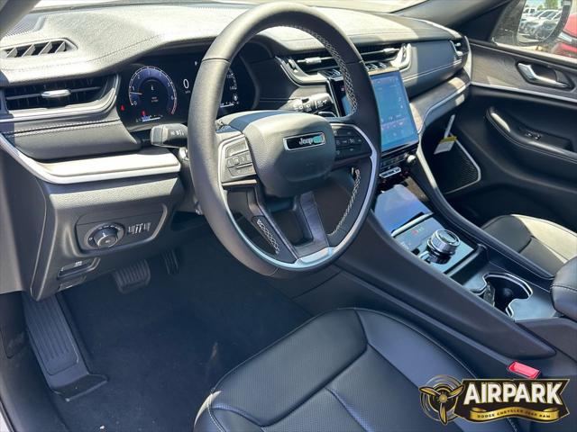 2025 Jeep Grand Cherokee L Limited 4x4