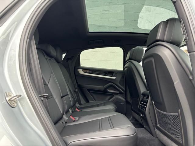 2026 Porsche Cayenne E-Hybrid
