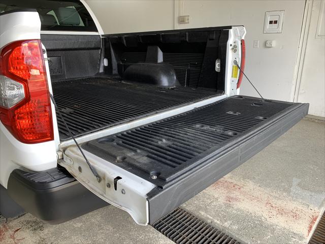 2017 Toyota Tundra SR 4.6L V8