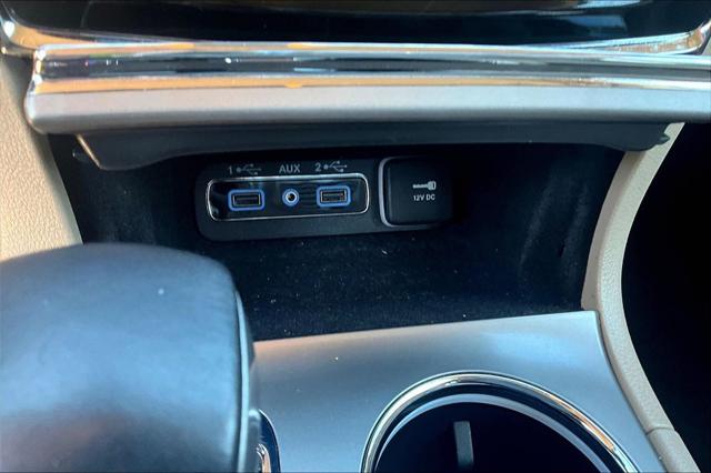 2022 Jeep Grand Cherokee Laredo E 4x4