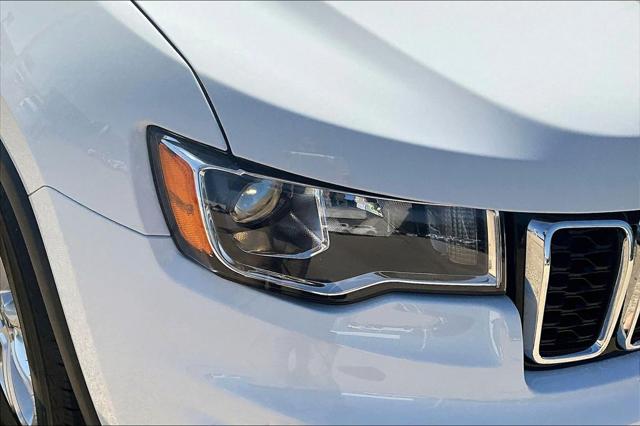 2022 Jeep Grand Cherokee Laredo E 4x4
