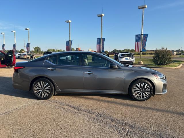 2024 Nissan Altima SV FWD