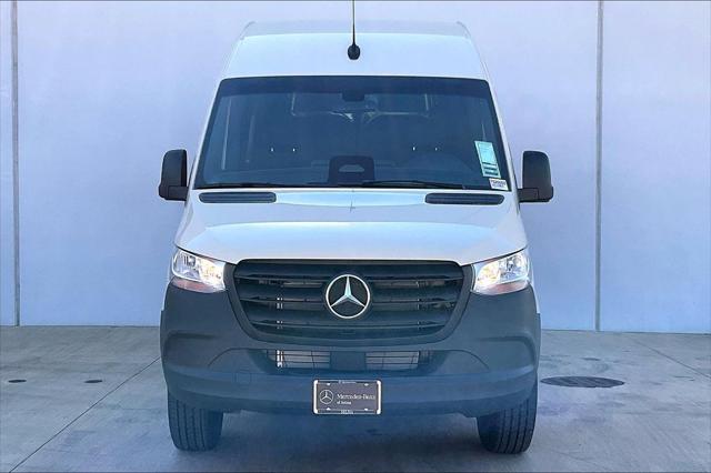 2026 Mercedes-Benz Sprinter Cargo Van Standard Roof 4-Cyl Diesel HO
