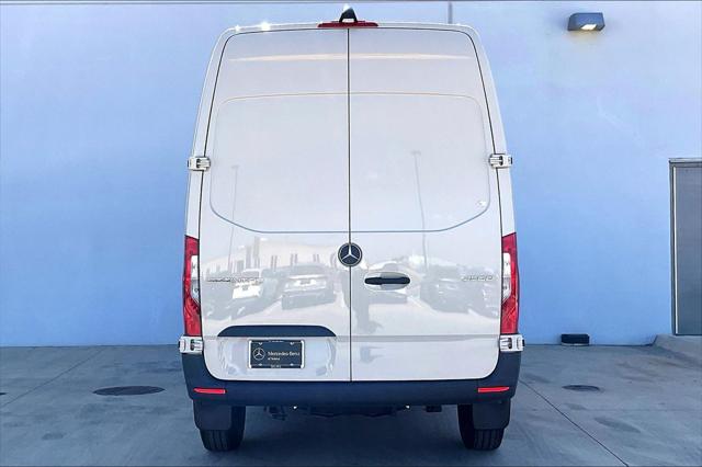 2026 Mercedes-Benz Sprinter Cargo Van Standard Roof 4-Cyl Diesel HO
