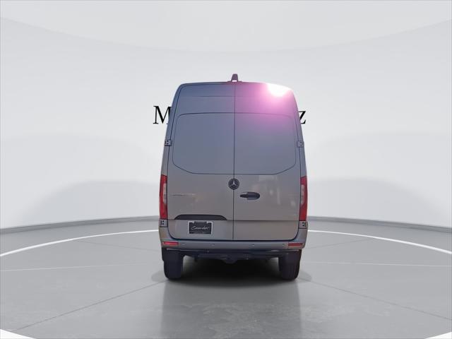 2026 Mercedes-Benz Sprinter Cargo Van Standard Roof 4-Cyl Diesel HO