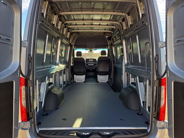 2026 Mercedes-Benz Sprinter Cargo Van Standard Roof 4-Cyl Diesel HO