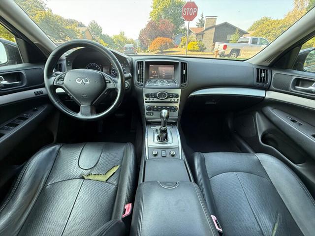 2013 INFINITI G37 x