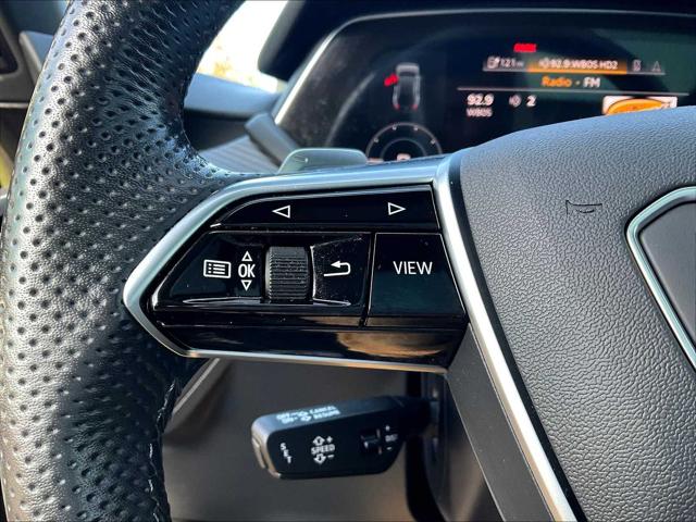 2022 Audi e-tron GT Premium Plus quattro