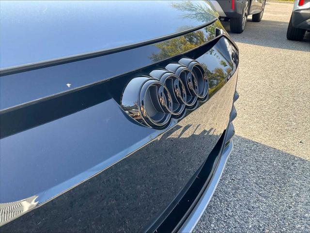 2022 Audi e-tron GT Premium Plus quattro