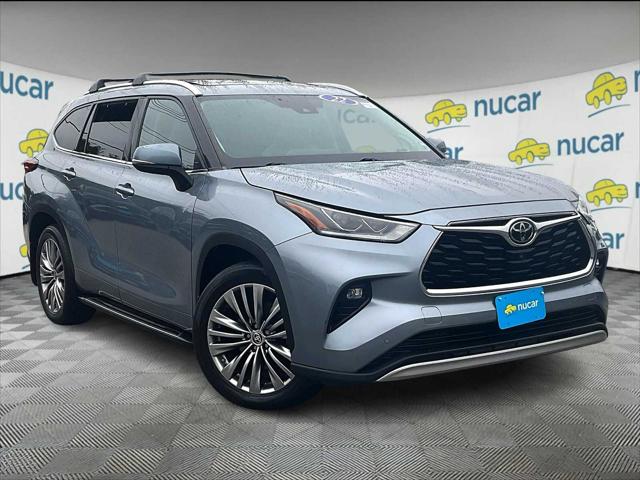2022 Toyota Highlander Platinum for sale in Norwood, MA