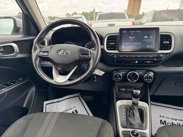 2022 Hyundai Venue SEL