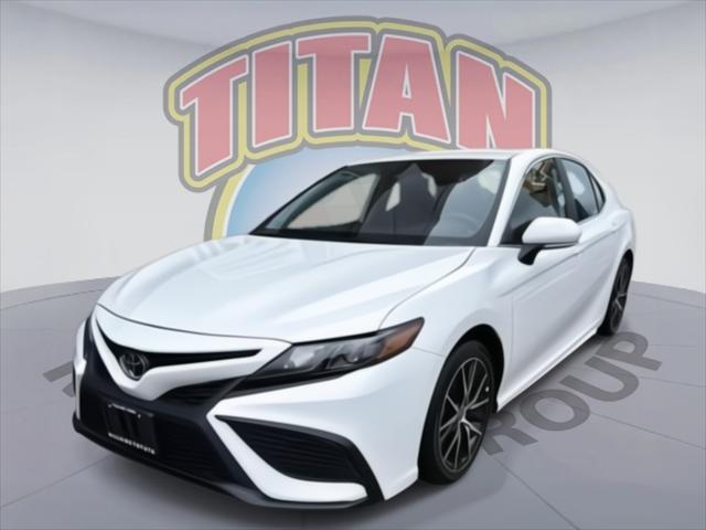 2023 Toyota Camry SE [7]