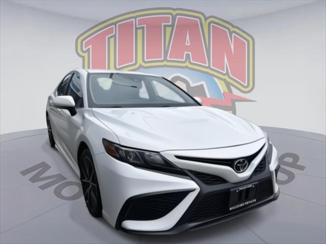 2023 Toyota Camry SE [1]