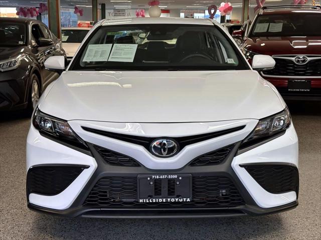 2023 Toyota Camry SE [5]