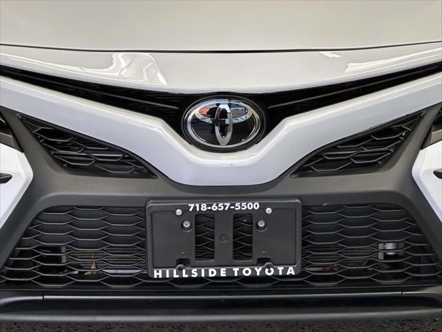 2023 Toyota Camry SE [6]