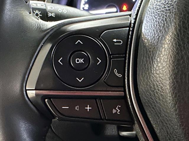 2023 Toyota Camry SE [19]