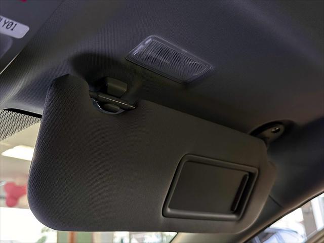 2023 Toyota Camry SE [26]