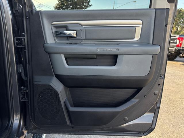2018 Ram 2500 Big Horn Crew Cab 4x4 8 Box