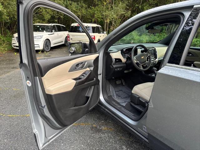 2023 Chevrolet Traverse AWD LS