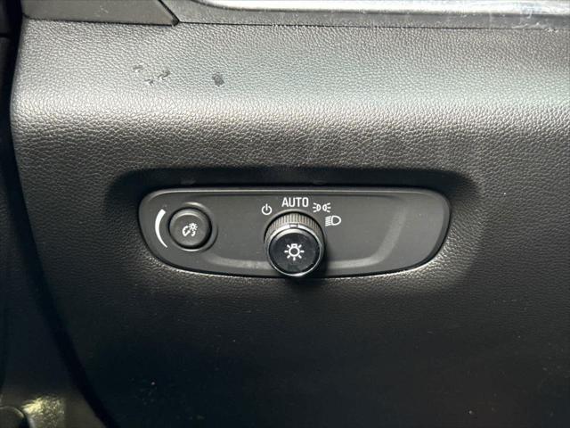 2023 Chevrolet Traverse AWD LS