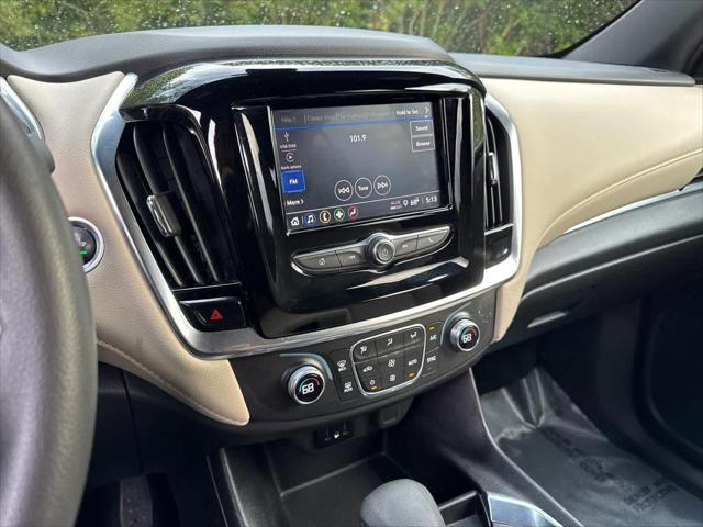 2023 Chevrolet Traverse AWD LS