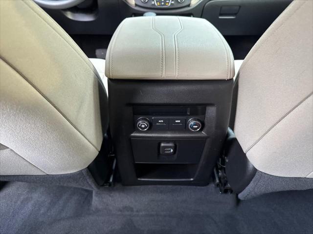2023 Chevrolet Traverse AWD LS