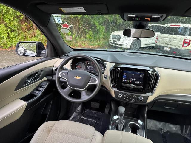 2023 Chevrolet Traverse AWD LS