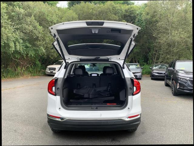 2022 GMC Terrain AWD SLT